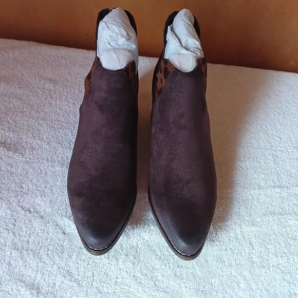 Pierre Dumas Women's Brown Leopard Print Ankle Boots Size 6M NIB - Picture 3 of 7